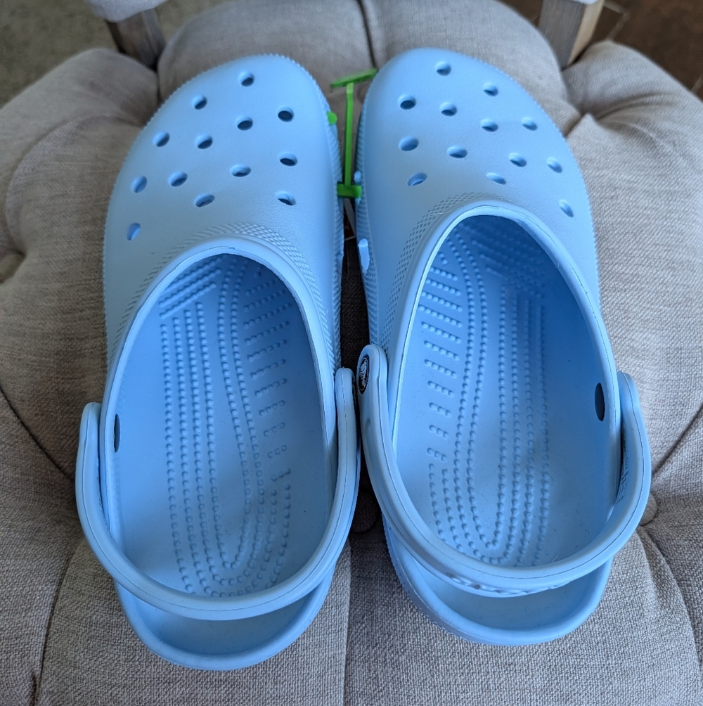 Crocs Classic Clog in Blue Calcite size 10 womens/8 mens - Picture 3 of 4